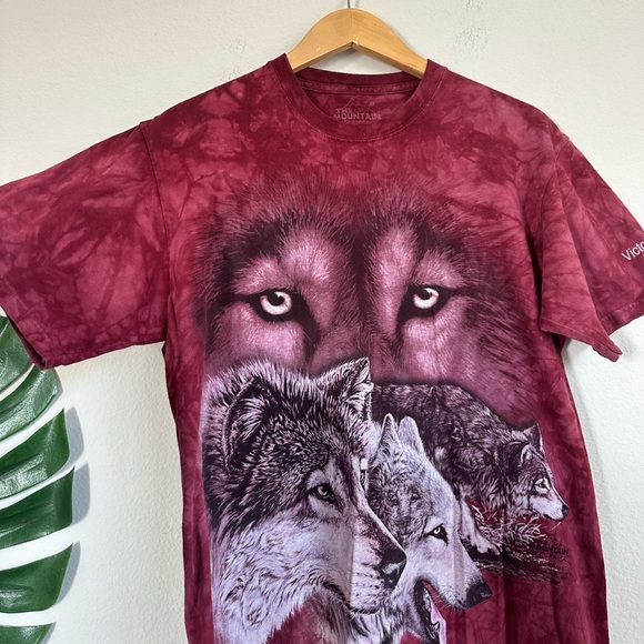 The Mountain Gardner “Find Nine Wolves” Tee - Picture 4 of 8